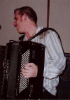Aki---2003-Pitts2.gif (111135 bytes)
